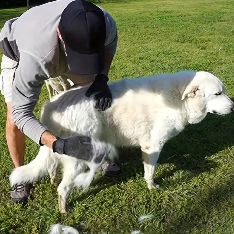 YTYINCN Gentle Pet Grooming Gloves For Cats Dogs Horses Ergonomic