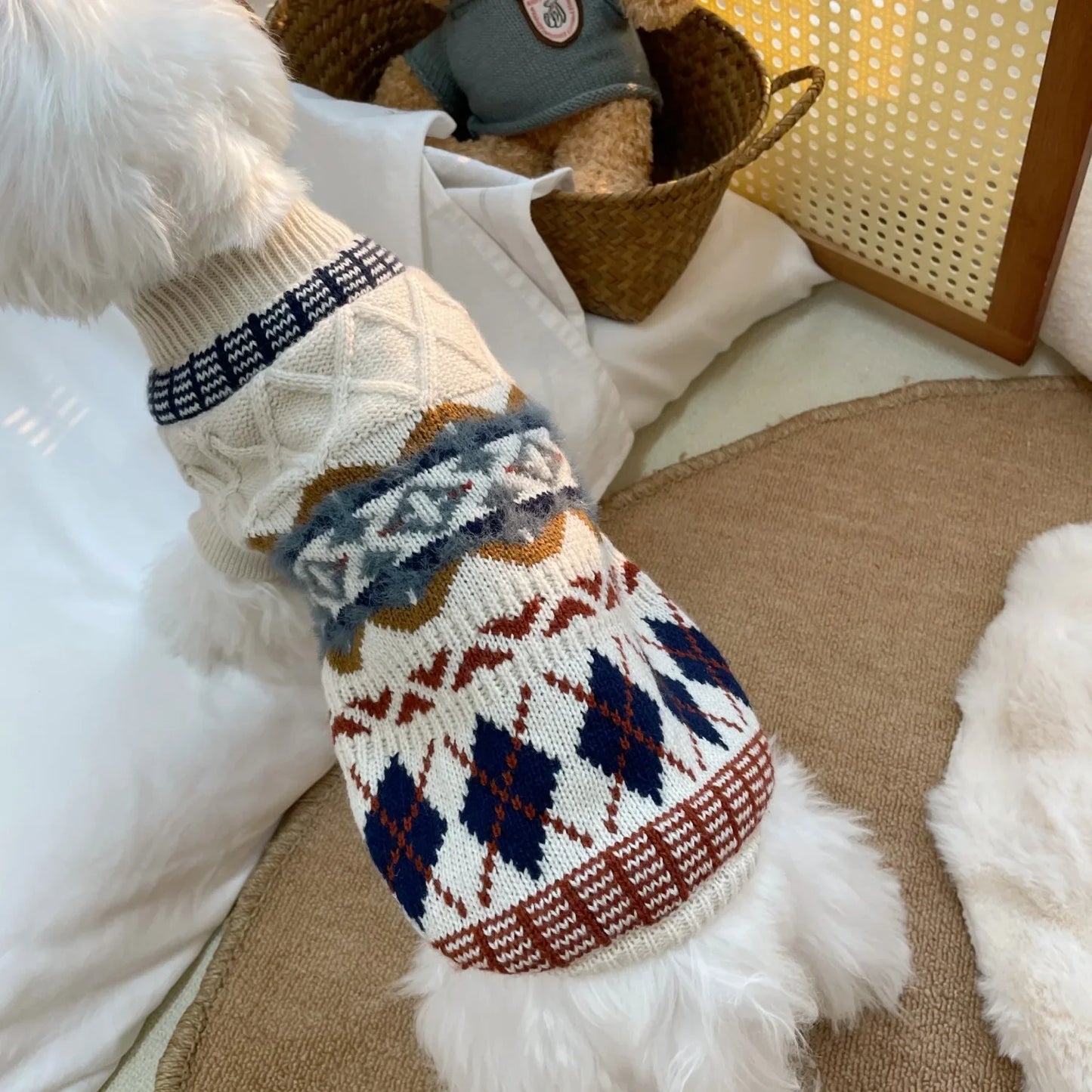 Korean Style Knitted Pet Sweater For Dogs And Cats